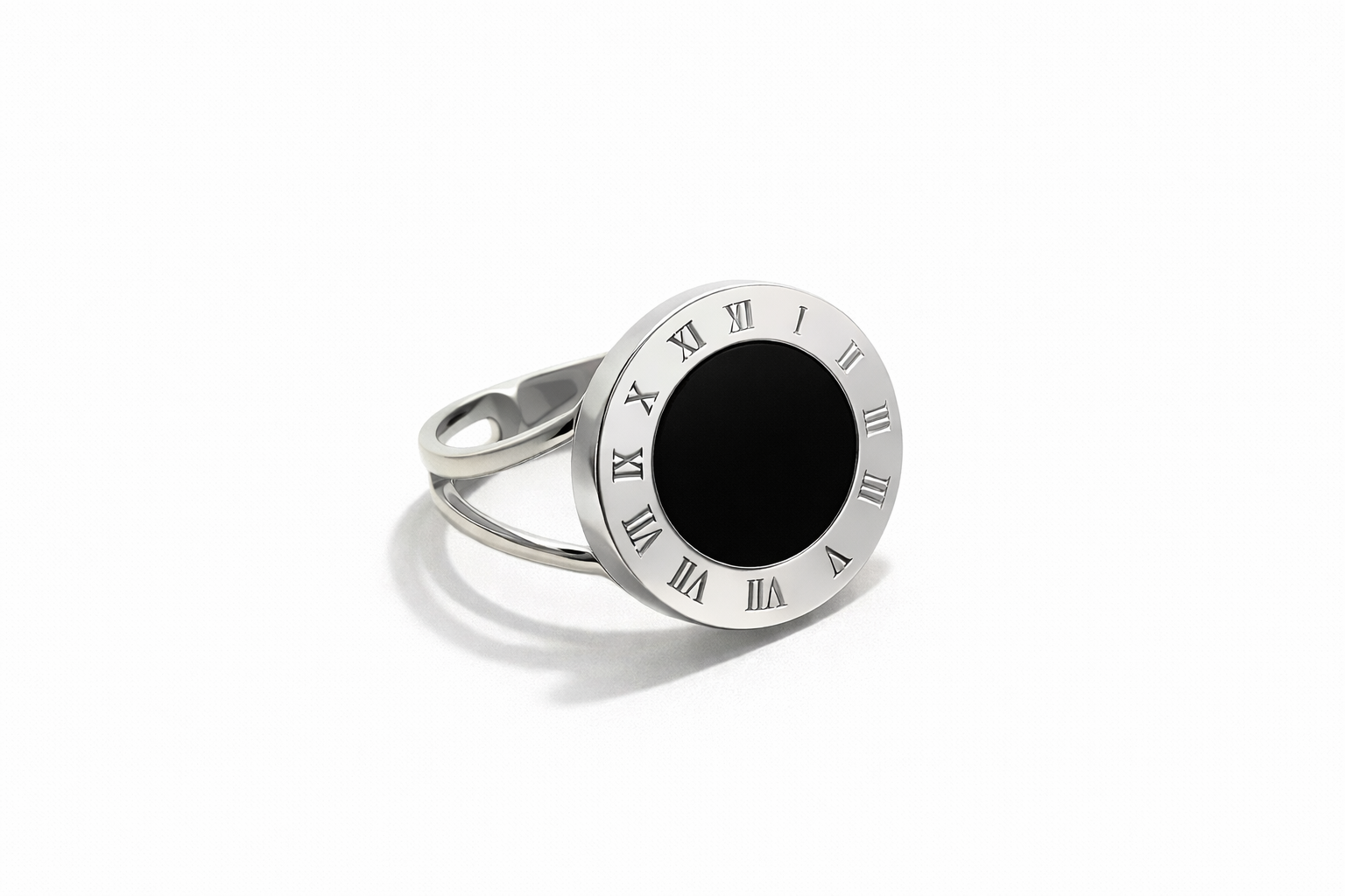 Numeral Pearl Ring ατσάλινο δαχτυλίδι με φίλντισι και λατινικούς αριθμούς σε χρυσό ή ασημί – So Cute by Dimi