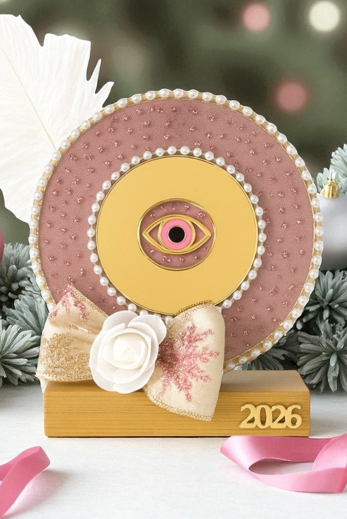 Γούρι 2026 – Golden Bloom Eye με Πέρλες & Φτερό | Συλλογή Christmas Fairytale - So Cute by Dimi