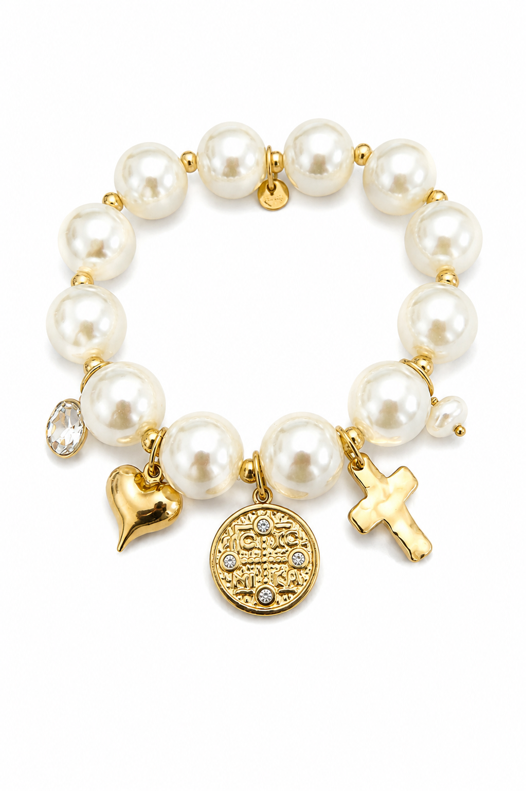 Faith & Pearls ατσάλινο ελαστικό βραχιόλι με πέρλες 15 mm και charms Κωνσταντινάτο, σταυρό, καρδιά, πέρλα και στρας σε λευκό φόντο | So Cute by Dimi