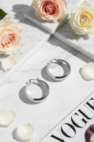 Essential Glow Hoops ατσάλινα σκουλαρίκια κρίκοι 4 cm σε χρυσό και ασημί φινίρισμα So Cute by Dimi