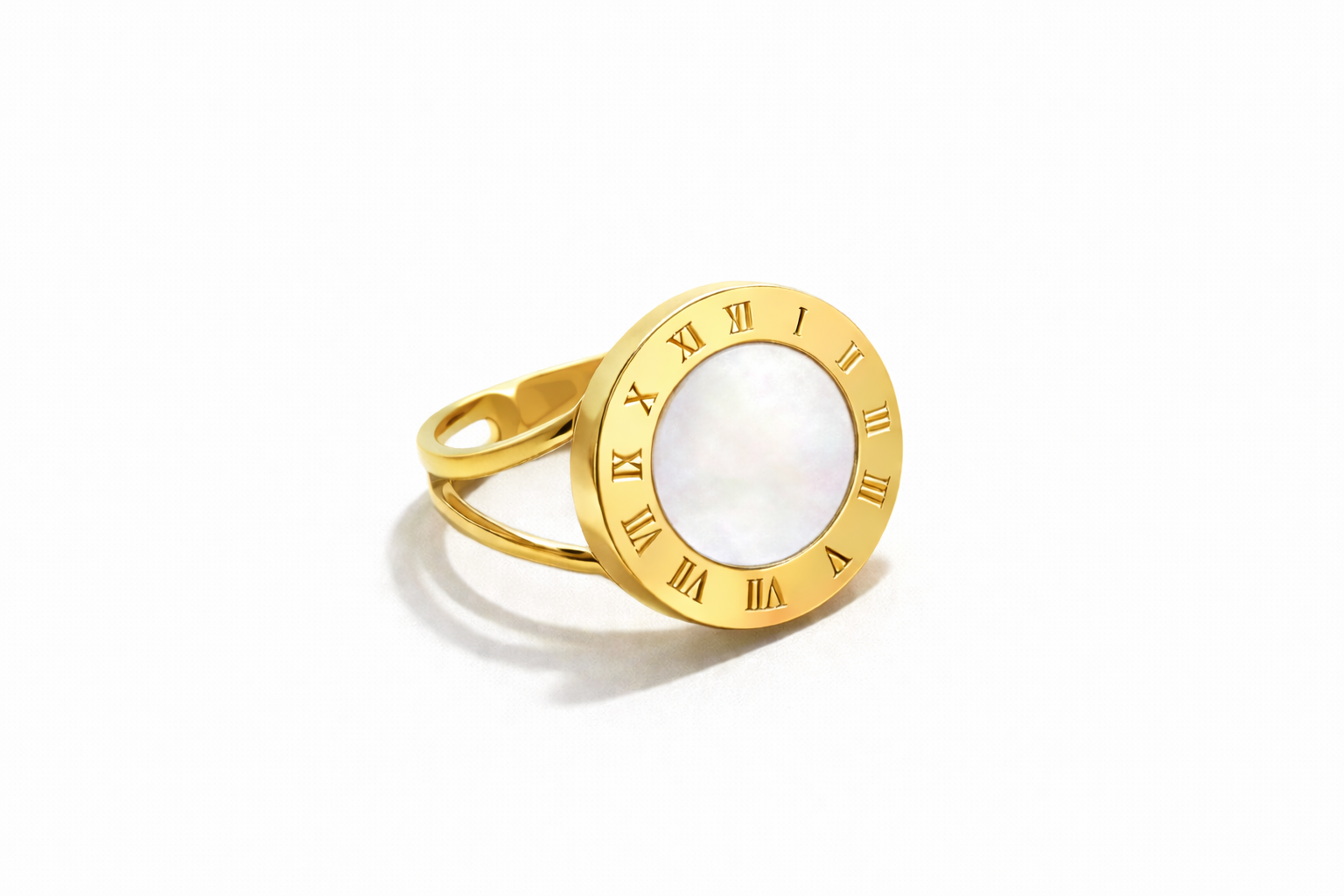 Numeral Pearl Ring ατσάλινο δαχτυλίδι με φίλντισι και λατινικούς αριθμούς σε χρυσό ή ασημί – So Cute by Dimi