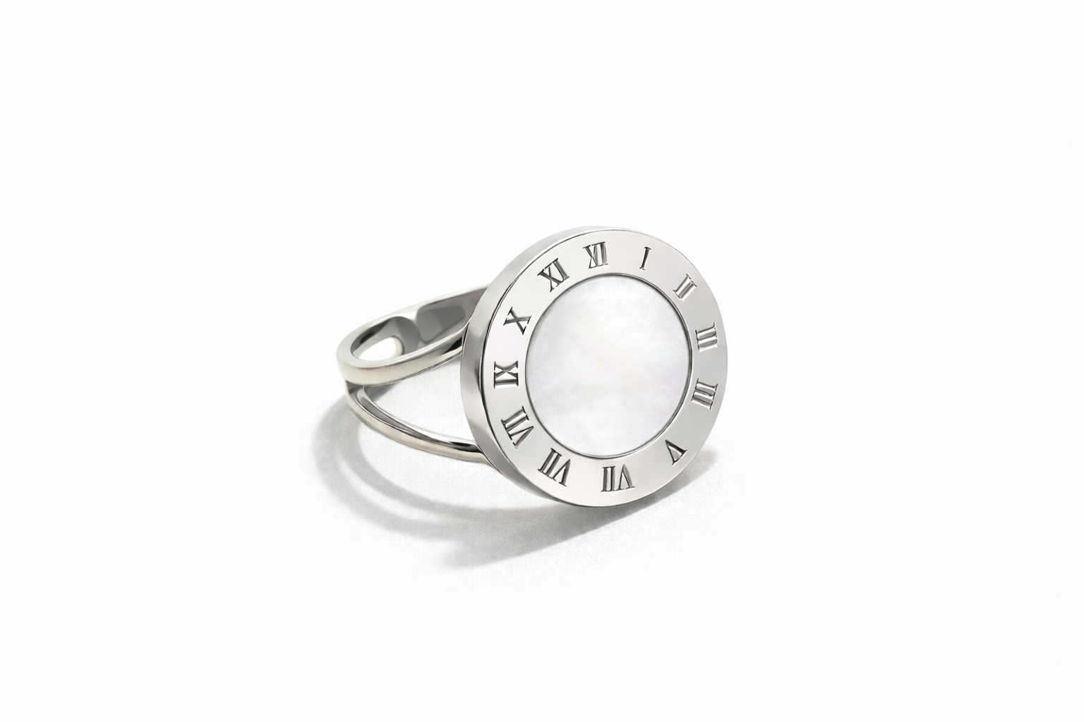 Numeral Pearl Ring ατσάλινο δαχτυλίδι με φίλντισι και λατινικούς αριθμούς σε χρυσό ή ασημί – So Cute by Dimi