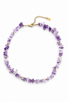 Aella Chips Necklace από φυσικές πέτρες chips και ανοξείδωτο ατσάλι σε μωβ χρώμα | So Cute by Dimi