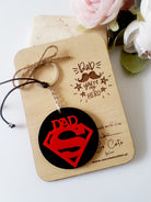 Μπρελόκ Hero Dad με ξύλινη πλάτη δώρου - So Cute by Dimi