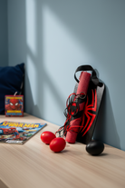 Λαμπάδα Spider 25εκ με μπρελόκ πλεξιγκλάς και προαιρετικό ξύλινο κάδρο 25x17εκ