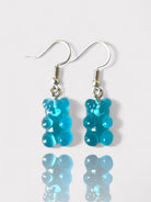 σκουλαρίκια με ακρυλικά αρκουδάκια σε παστέλ χρώματα με επάργυρο γάντζο So Cute by Dimi