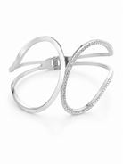 Ατσάλινο cuff βραχιόλι Aetheria Wave Cuff με κυματιστό σχέδιο και ζιργκόν σε ασημί χρώμα σε λευκό φόντο.