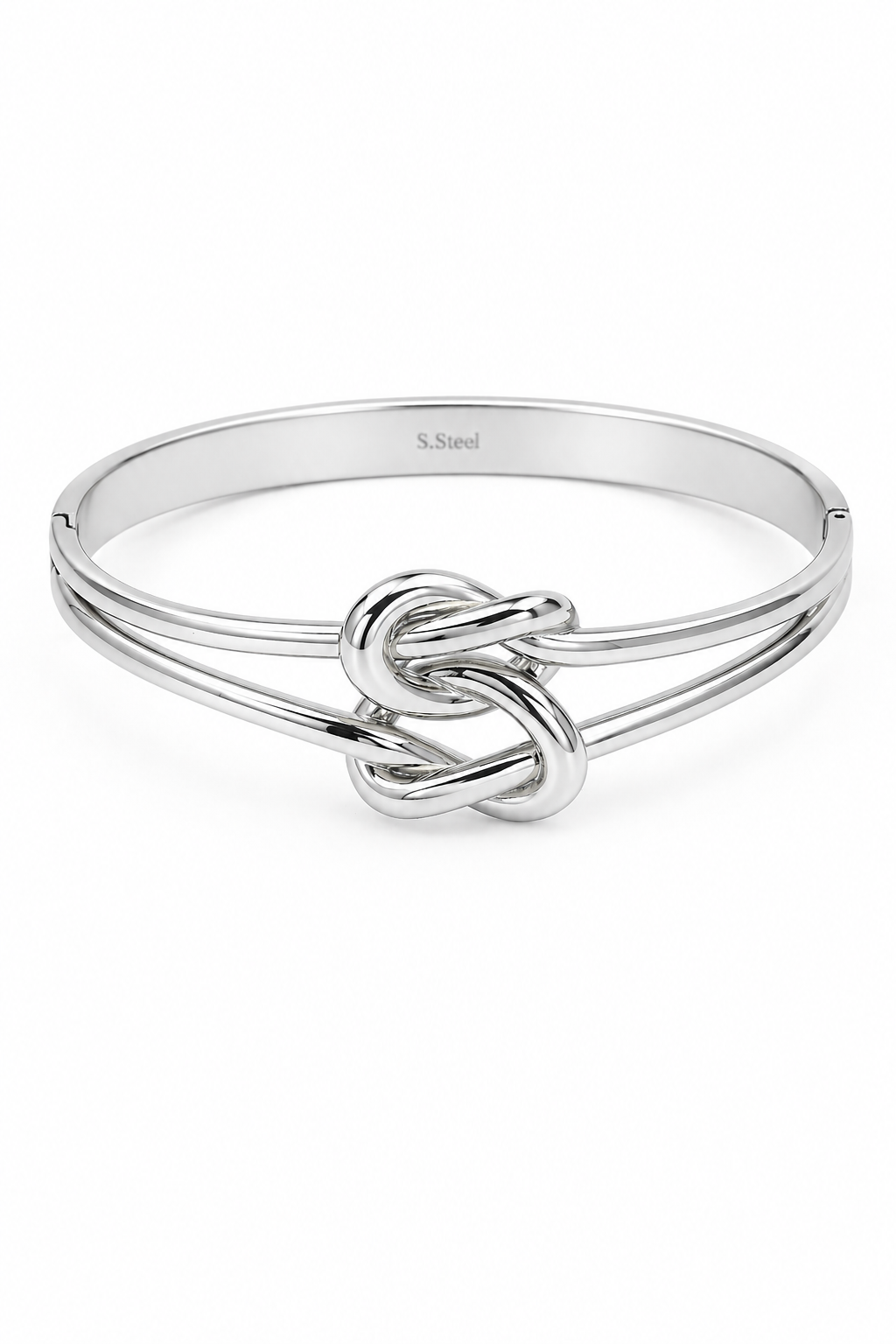 ασημί βραχιόλι bangle με διπλή γραμμή και διπλό κόμπο από ανοξείδωτο ατσάλι σε λευκό φόντο