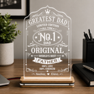 LED φωτιστικό Greatest Dad Limited Edition από διάφανο plexiglass με χάραξη laser και δυνατότητα προσωποποίησης από τη So Cute By Dimi.