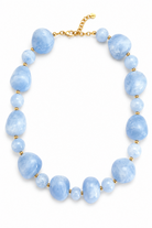 So Cute By Dimi Pebble Harmony Necklace με εναλλασσόμενες μεγάλες βοτσαλωτές και μικρές στρογγυλές χάντρες και χρυσές λεπτομέρειες από ανοξείδωτο ατσάλι