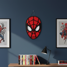 Χειροποίητο κάδρο Spiderman από κόκκινο και μαύρο πλεξιγκλάς, 30x20 cm – διακόσμηση παιδικού δωματίου