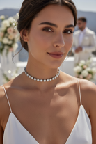 Ασημί choker riviera με στρογγυλά ζιργκόν σε όλο το μήκος, εφαρμοστό στη βάση του λαιμού, νυφικό look σε καλοκαιρινό γάμο, so cute by dimi